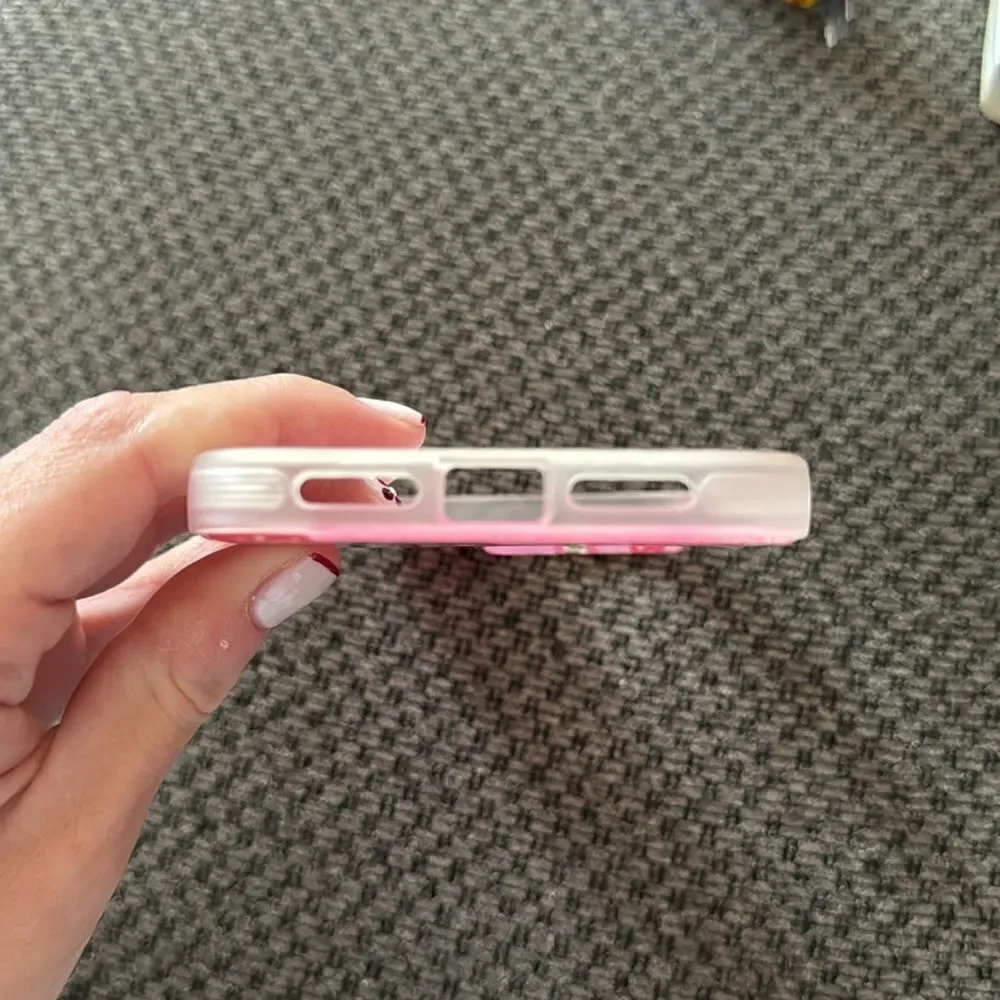 iPhone 15 pro max hello kitty sonix case